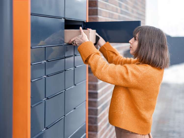 Parcel lockers are a delivery option for flexible shipping.