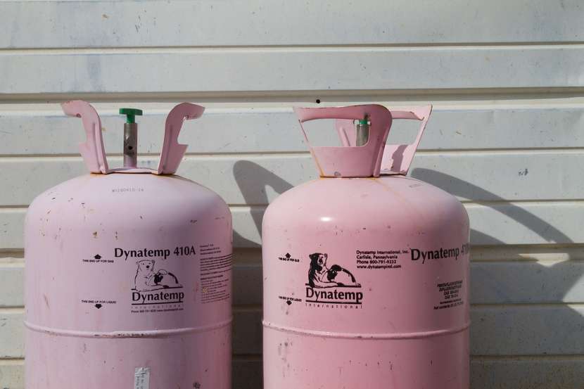 Embalagens refrigeradas para o transporte a temperatura controlada.